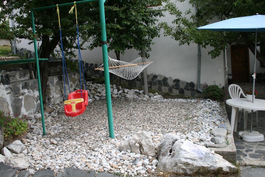 Guest House Kamenik 亚戈迪纳 外观 照片