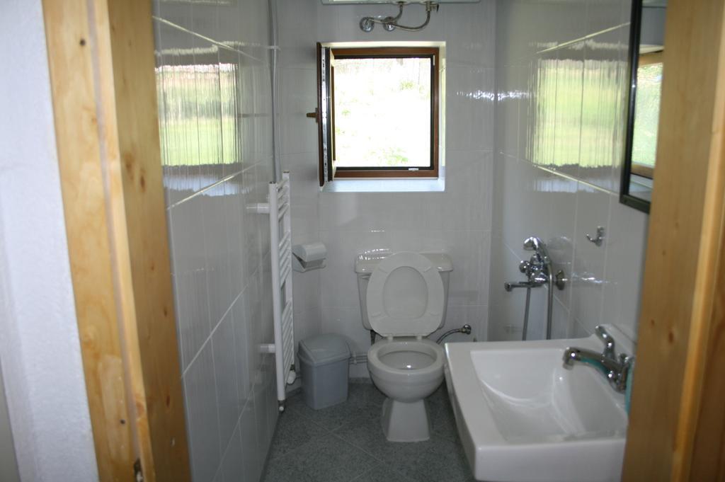 Guest House Kamenik 亚戈迪纳 客房 照片