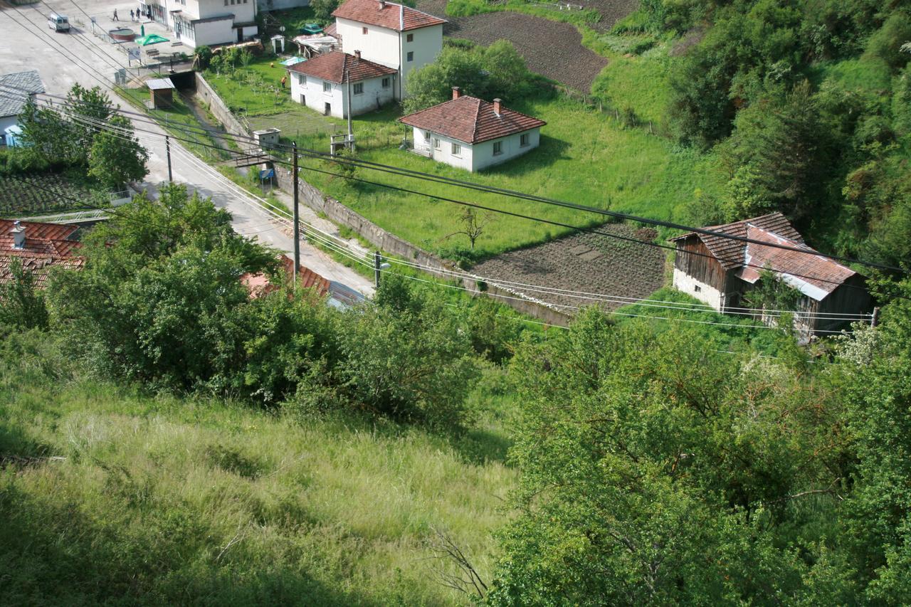 Guest House Kamenik 亚戈迪纳 外观 照片